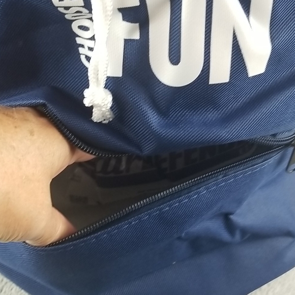 Carnival cruise line insulated cooler draw string - Picture 6 of 9